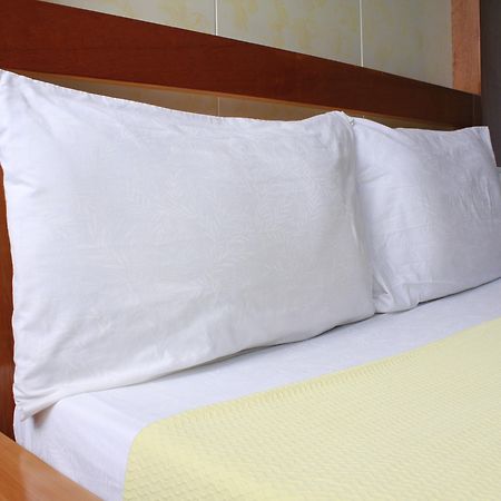 ลีซัน เรซิเดนซ์ Hotel มะนิลา ภายนอก รูปภาพ