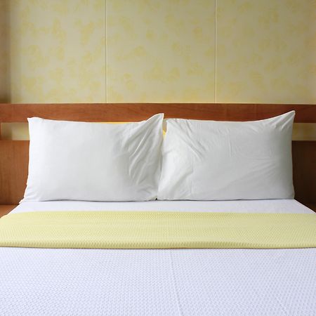ลีซัน เรซิเดนซ์ Hotel มะนิลา ภายนอก รูปภาพ